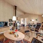 Anelise - 800m To The Fjord By Interhome Nyaraló