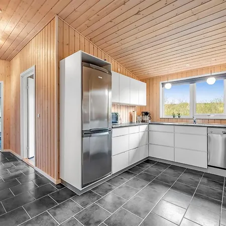 Anelise - 800m To The Inlet By Interhome Tarm